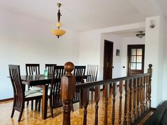 Colentina casa single 4 camere si garaj